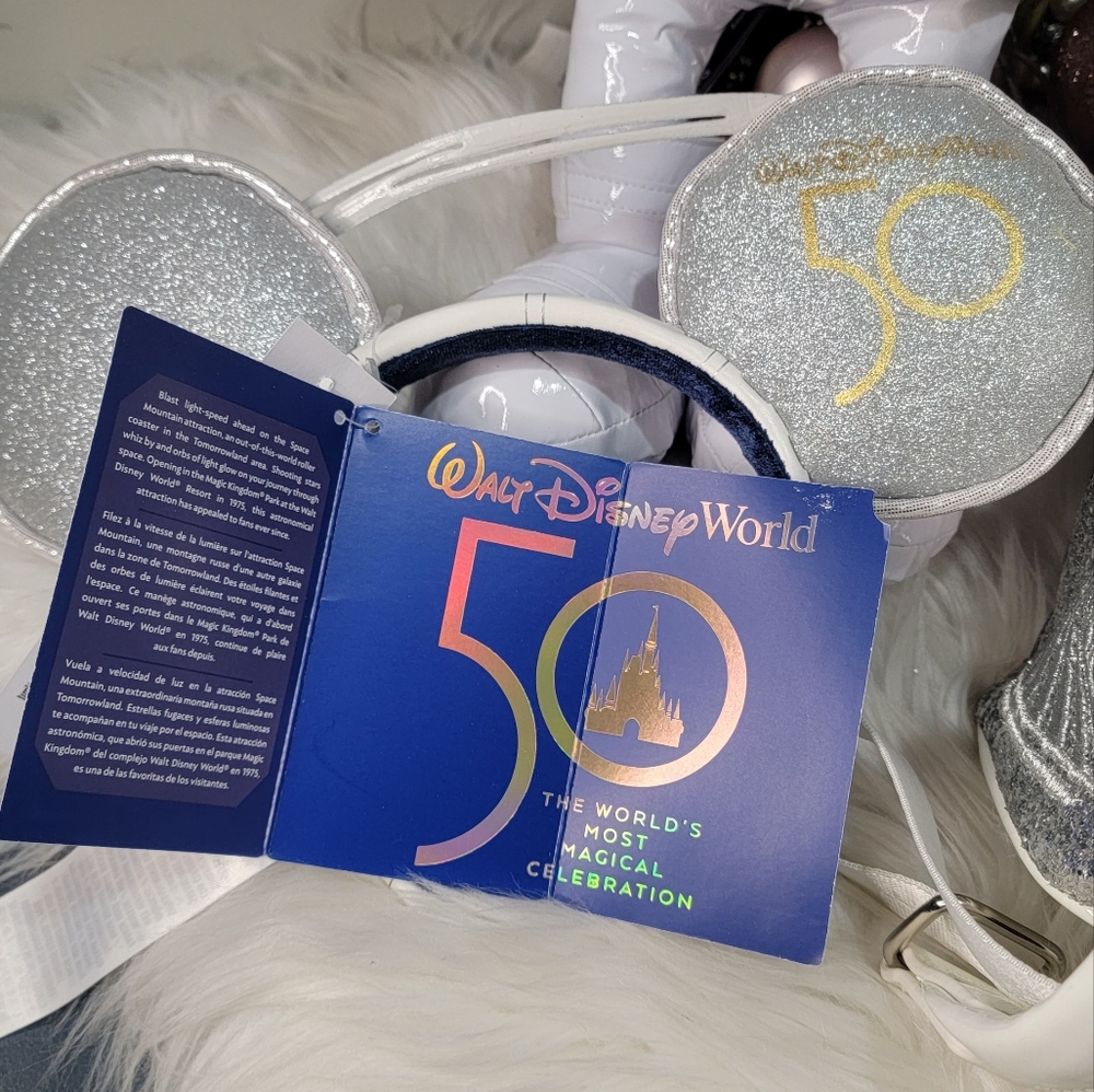 Set of 4 piece!Mickey Mouse Main Attraction! BAG! PLUSH! EARS! KEY!All new - Picture 5 of 11